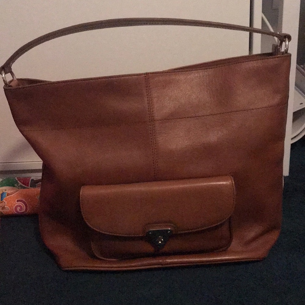 Leather tote